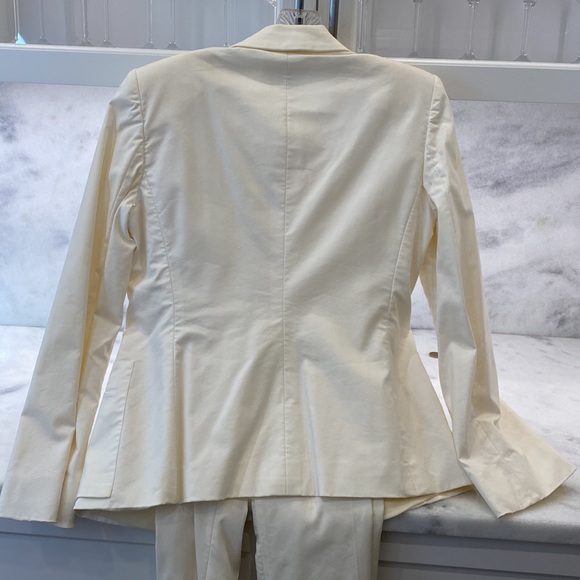 Armani off white cotton suit size 42 (6) - Picture 2 of 7